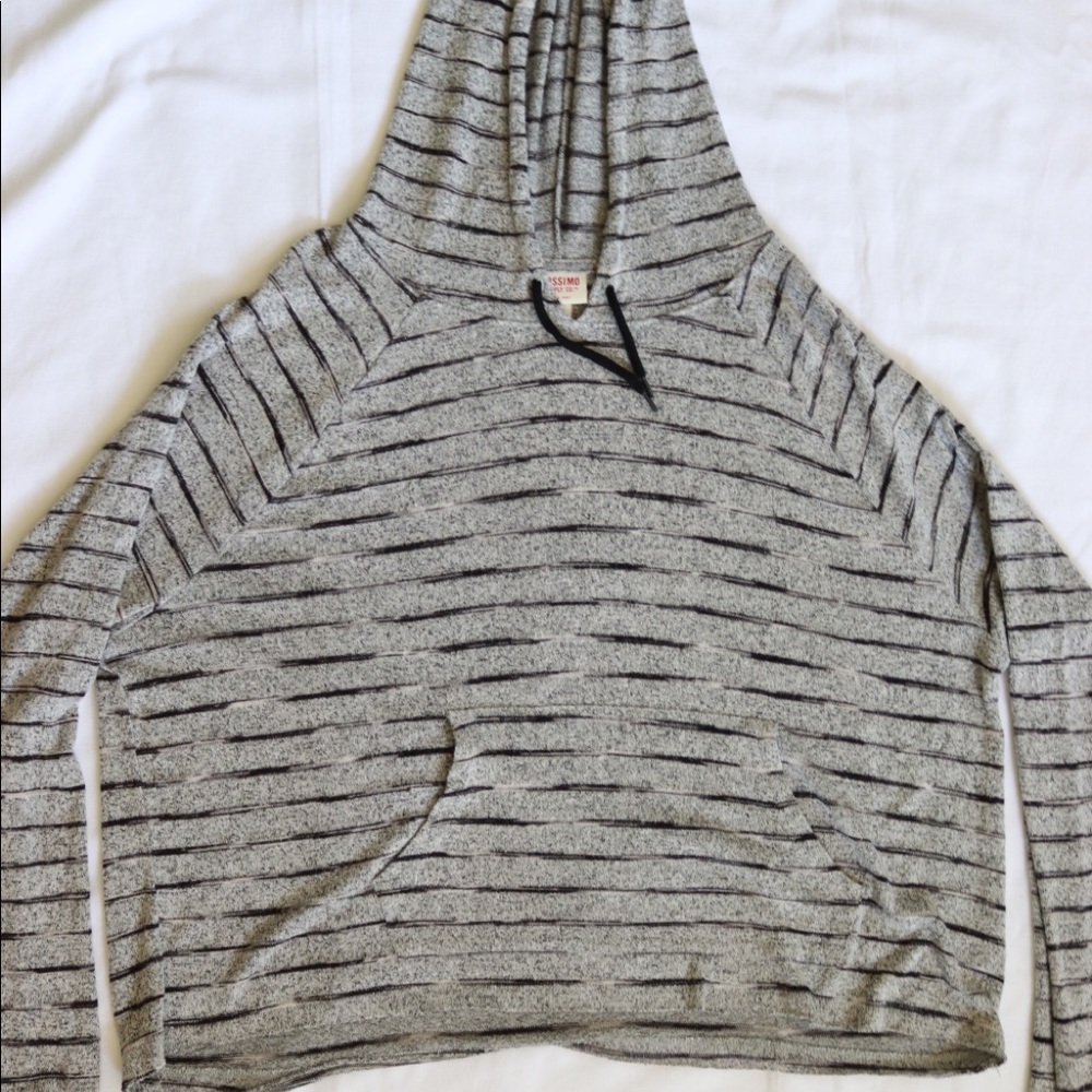 Mossimo Supply Co. long sleeve cropped shirt